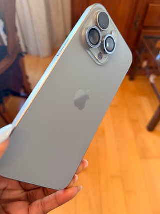 iPhone 15 Pro Max Argento 256gb come nuovo