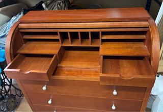 Escritorio antiguo madera maciza de  cerezo