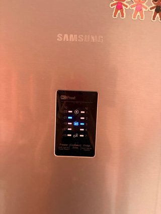 Nevera Samsung plateada