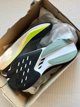 Adidas Adizero Boston 12 - Talla 44 EU