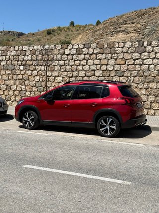 Peugeot 2008 gt line 120cv 2017