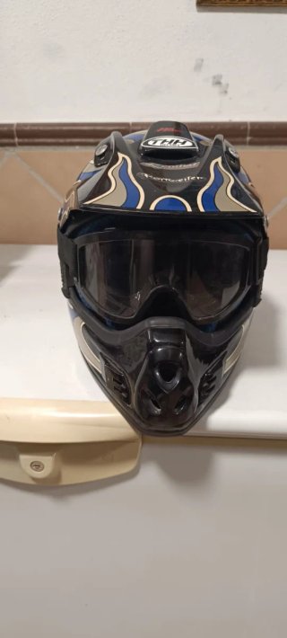 Casco Motocross THH con Gafas