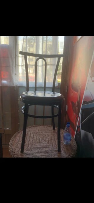 8 Sillas de Madera a 25€