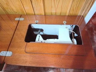 Mueble Singer Máquina de Coser