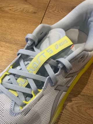Asics Novablast 5