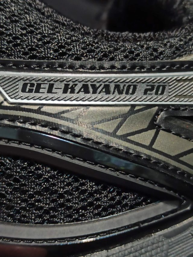 ASICS Gel Kayano 20 Edición 20 Aniversario