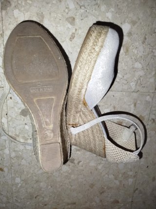 Sandalias esparto brillo plateadas