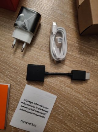 IMPECABLE Smart TV internet Amazon Fire Stick Lite