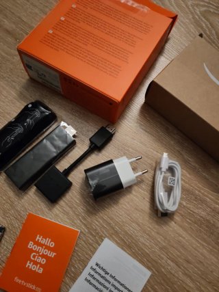 IMPECABLE Smart TV internet Amazon Fire Stick Lite