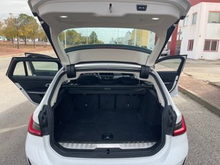 BMW Serie 3 330e 2021