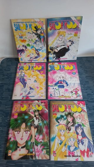 Lotto 31 manga Sailor moon star comics con poster