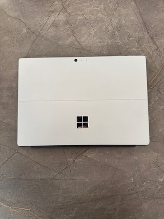 Microsoft Surface Pro + Teclado + Lápiz