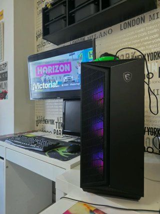 PC Gaming MSI con RGB