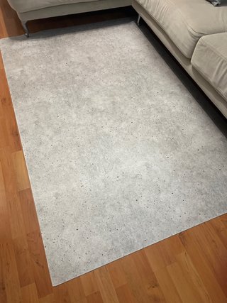 Alfombra gris de tela