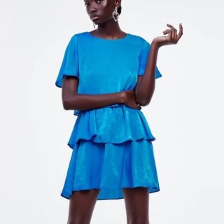 Vestido corto de volantes azul NUEVO ZARA