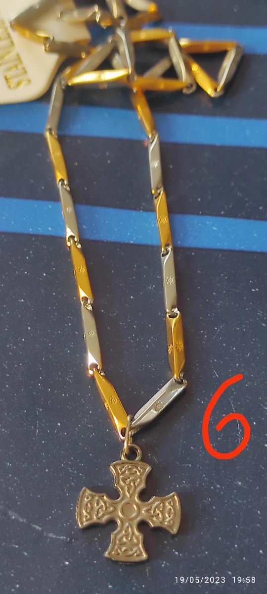 Cadena Acero Inoxidable  Dorada Plateada con cruz