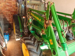 Tractor John Deere 5415 4x4 con pala