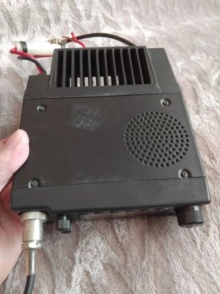 Emisora Yaesu FT-2200 + Micro MH-26D8 (Revisada)