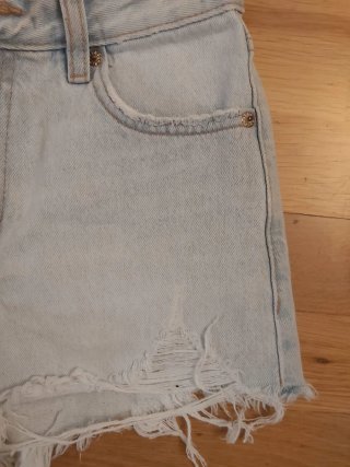 Shorts vaqueros Pull&bear  desgastados