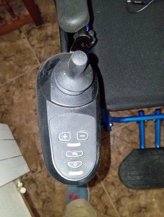 Silla de ruedas eléctrica