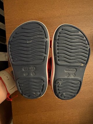 Sandalias Crocs Niños Azul y Rojo talla 21