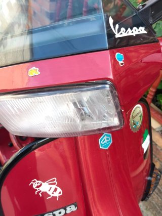 Vespa TX 200 Roja