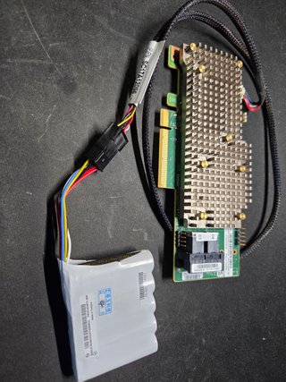 Controladora RAID SAS Lenovo SAS9460-8i