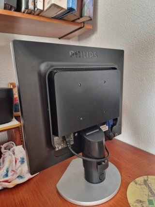 Monitor Philips Brilliance 240B1 24 WUXGA