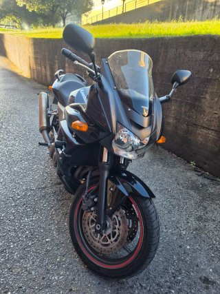 Kawasaki Z750S