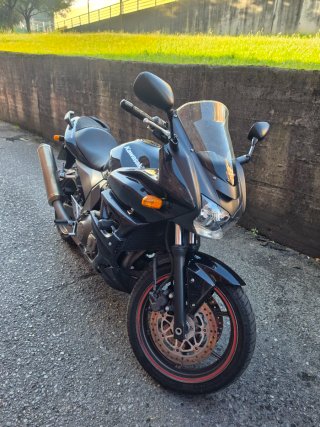 Kawasaki Z750S