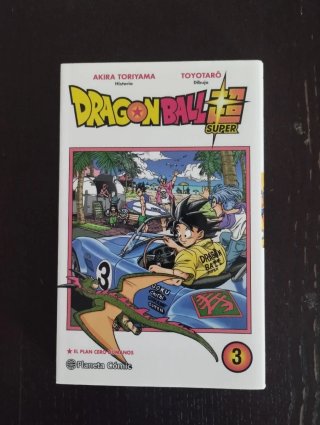 Mangas Dragon Ball Super números 1, 2, 3 y 4.