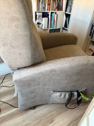 Sillón NUEVO abatible eléctrico beige grisáceo