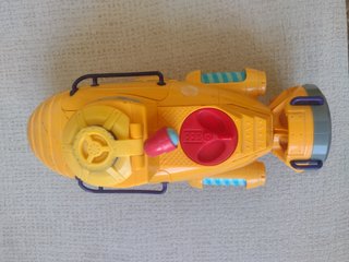 Submarino Fisher Price Amarillo