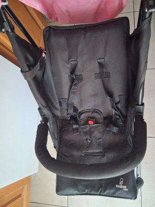 Silla de paseo Asalvo rosa ligera ideal para viaje