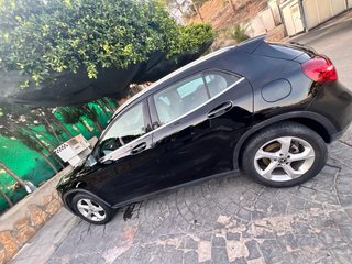 Mercedes-Benz GLA 2019