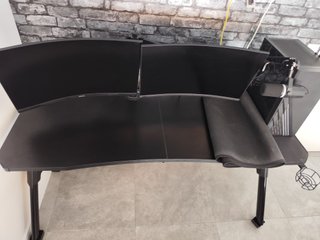 Mesa Gaming Mars Gaming MGD 140 RGB Carbono