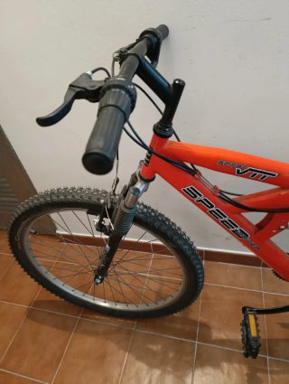 Bicicleta de Montaña Naranja 26"