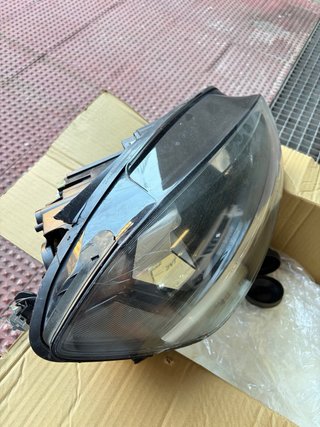 Faro delantero Volkswagen Golf VII