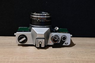 Consegna di fotocamere Praktica