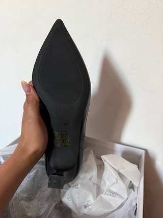 Botines negros con hebilla y tachuelas Nuevos