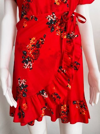 Vestido Rojo Estampado Floral Talla M