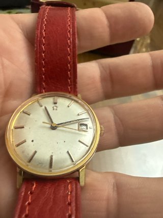 Omega Automático con Correa Roja