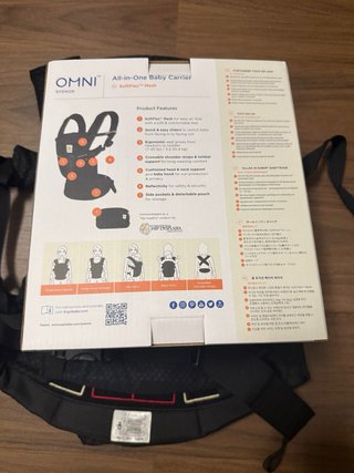 Mochila Ergobaby Omni Breeze Preta
