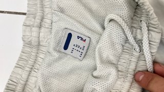 Shorts Fila Hombre Beige con Rayas