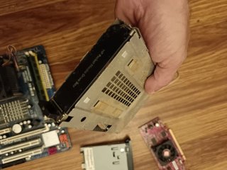 Placa base ASRock G31M-GS y varias cosas más.