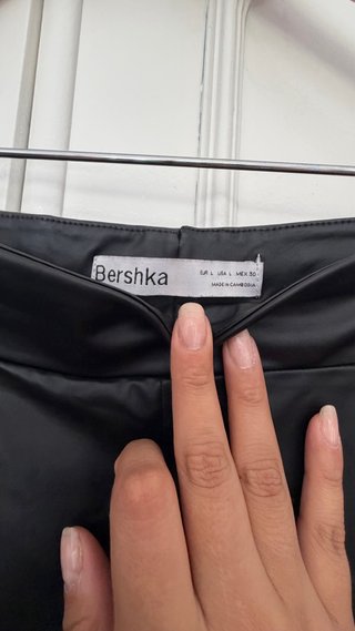 Licra negra efecto piel