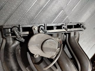 COLECTOR ADMISION MERCEDES CLASE C (W203) FAMILIA
