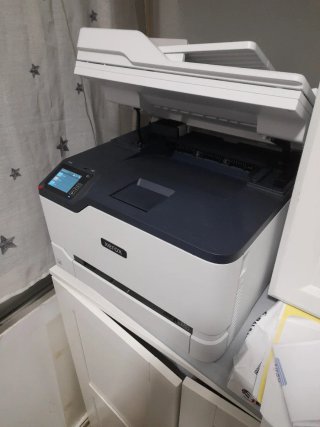 Impresora Xerox C235 Blanca