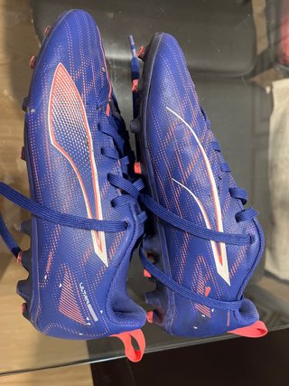 Botas de fútbol Puma Ultra. Taco AG