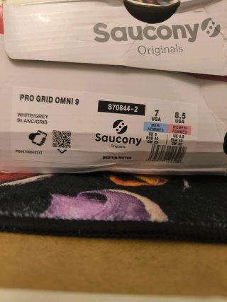 Zapatillas Saucony Omni 9 Gris y Blanco